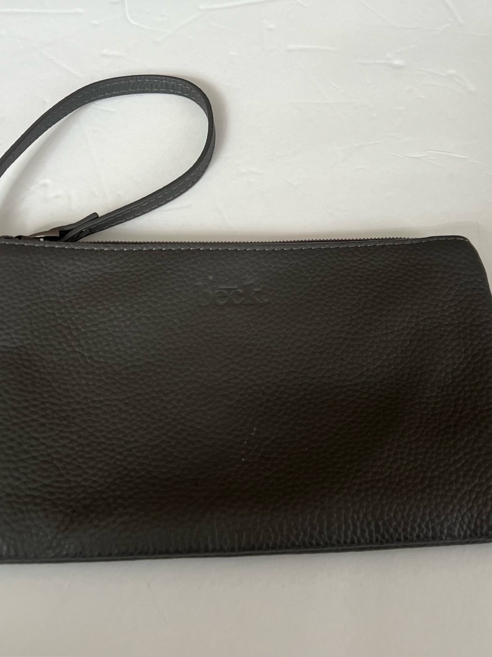 Beck Bags Pebbled Leather Wristlet Grey